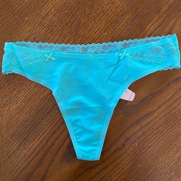 NWT Victoria Secret/Jezebel Panties - Picture 4 of 4